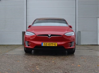 Tesla Model X – thumbnail 3