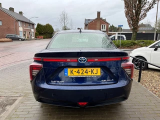 Toyota Mirai – thumbnail 4