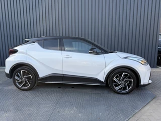 Toyota C-HR – thumbnail 9