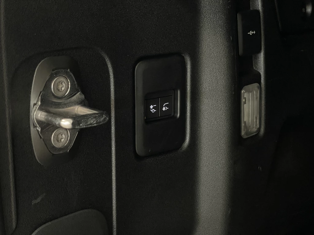 Land Rover Defender – foto 43