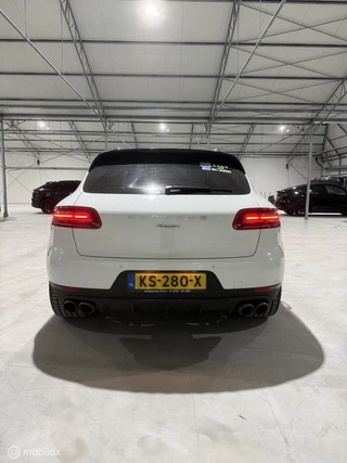 Porsche Macan – thumbnail 3