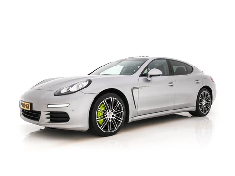 Porsche Panamera 3.0 S E-Hybrid (Plug-In) Aut. *PANO | LEATHER | XENON | HEATED-SPORTSEATS | MEMORY-PACK | BOSE-SOUND | AIR-SUSPENSION | NAVI-FULLMAP | CAMERA | PRIVACY-GLASS | SHIFTPADDLES | ECC | PDC | CRUISE | 20''ALU*