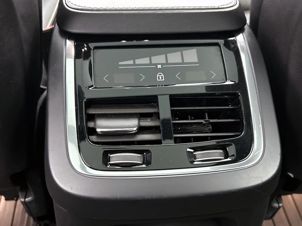 Volvo XC90 – foto 16