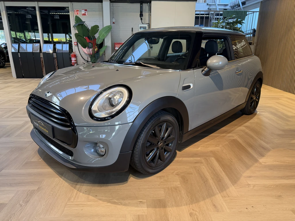 MINI 3-deurs – foto 1