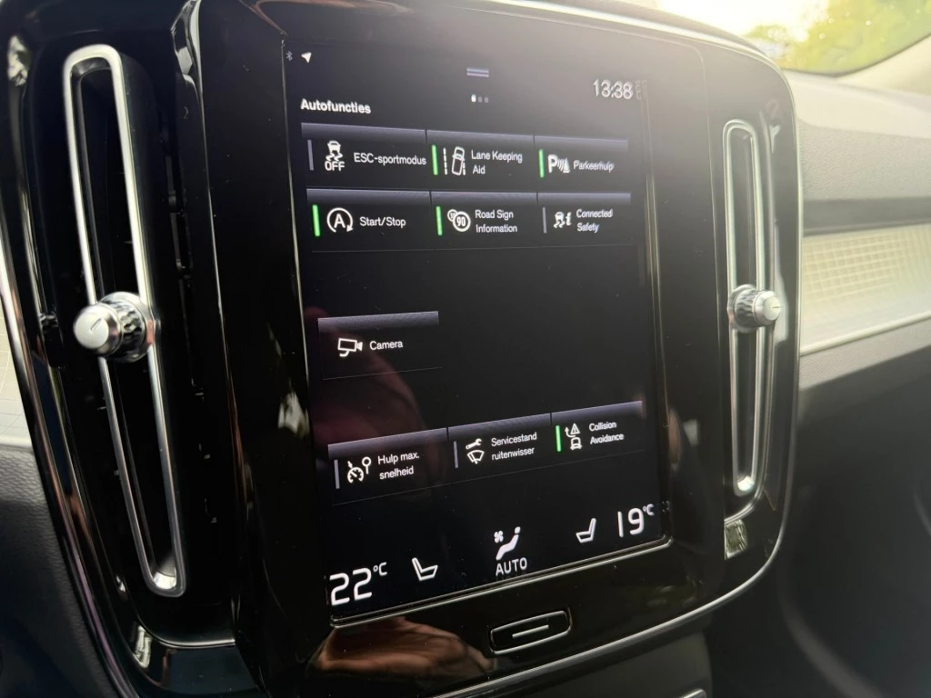 Volvo XC40 – foto 23