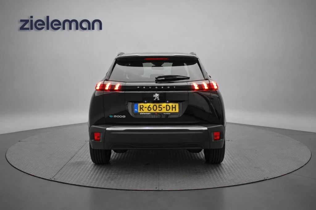 Peugeot e-2008 – foto 5