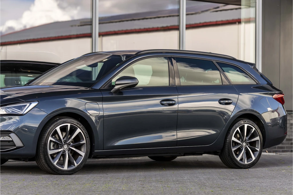 SEAT Leon – foto 5