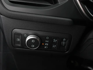 Ford Kuga – thumbnail 17