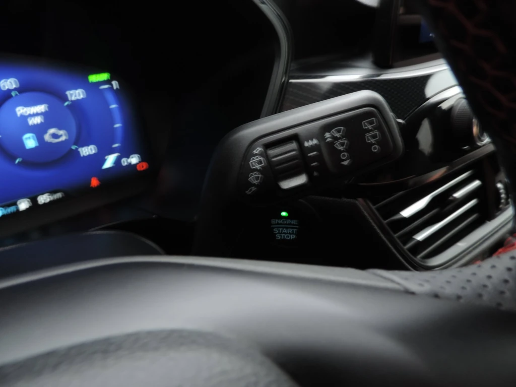Ford Kuga – foto 31