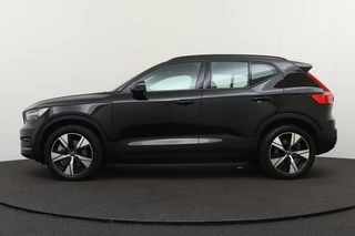Volvo XC40 – thumbnail 2