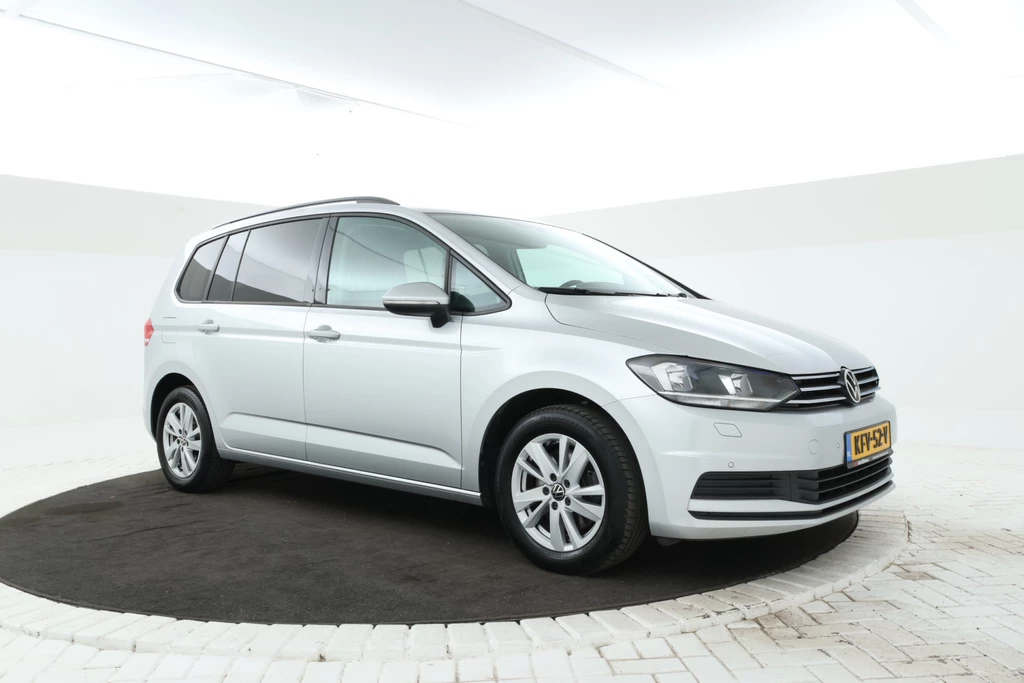 Volkswagen Touran – foto 5