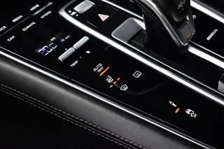 Porsche Panamera – thumbnail 25