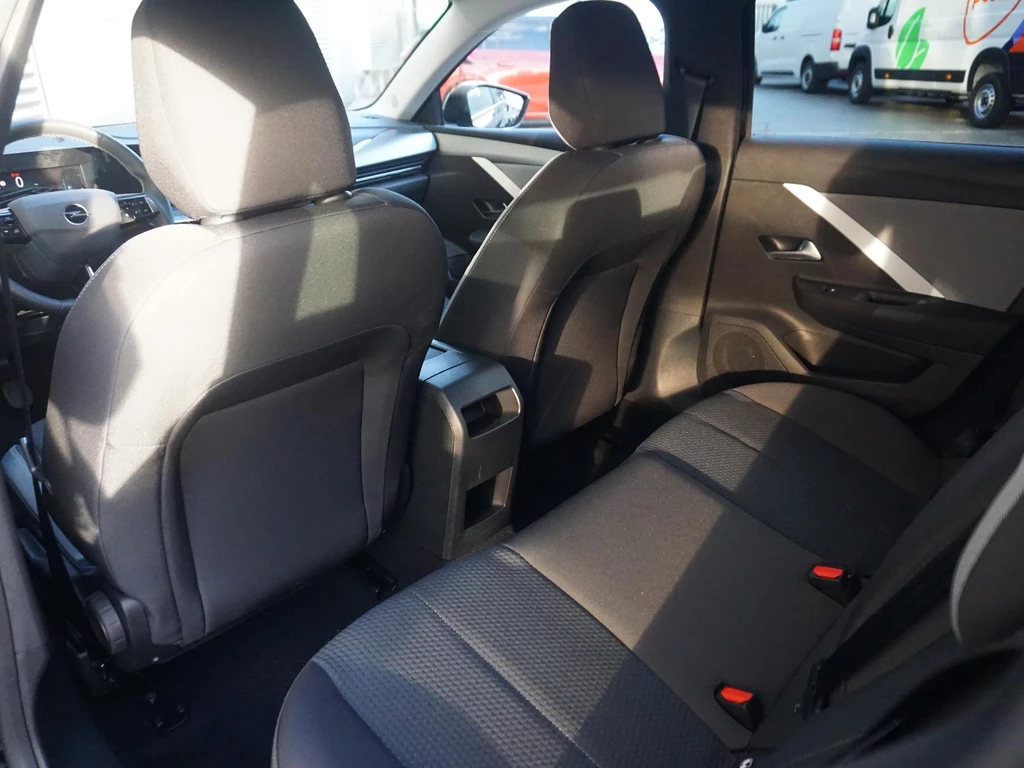 Opel Astra – foto 21