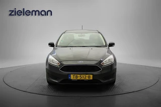 Ford Focus – thumbnail 8