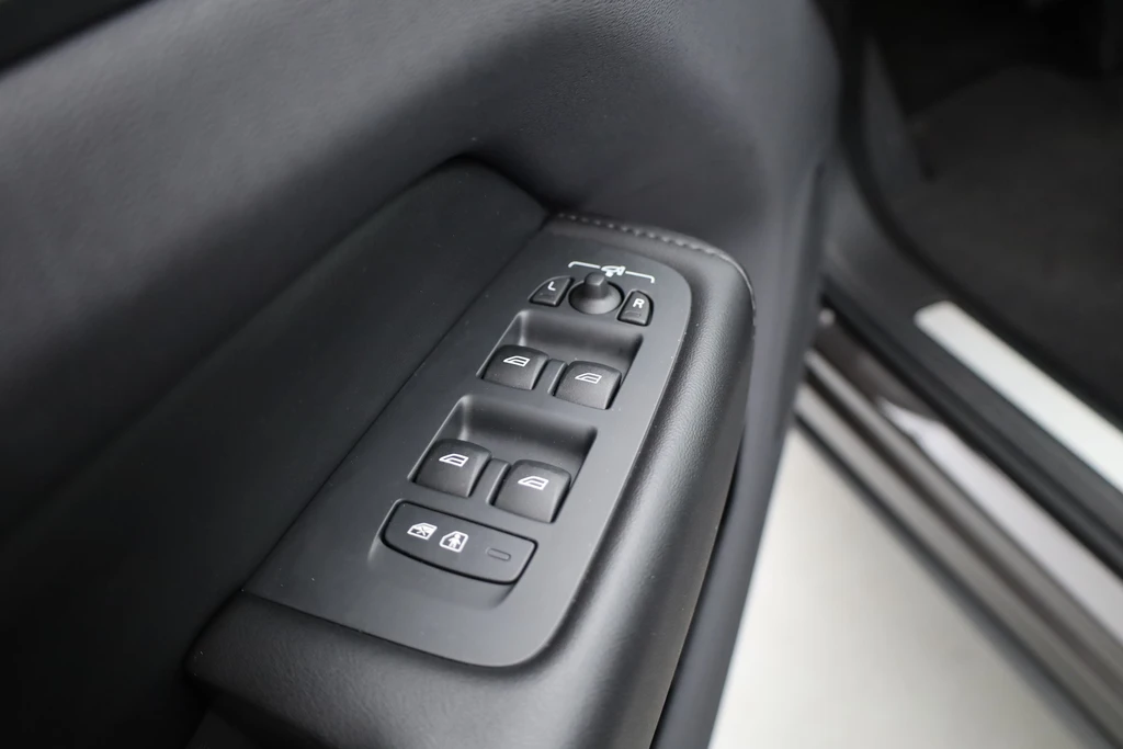 Volvo XC60 – foto 18