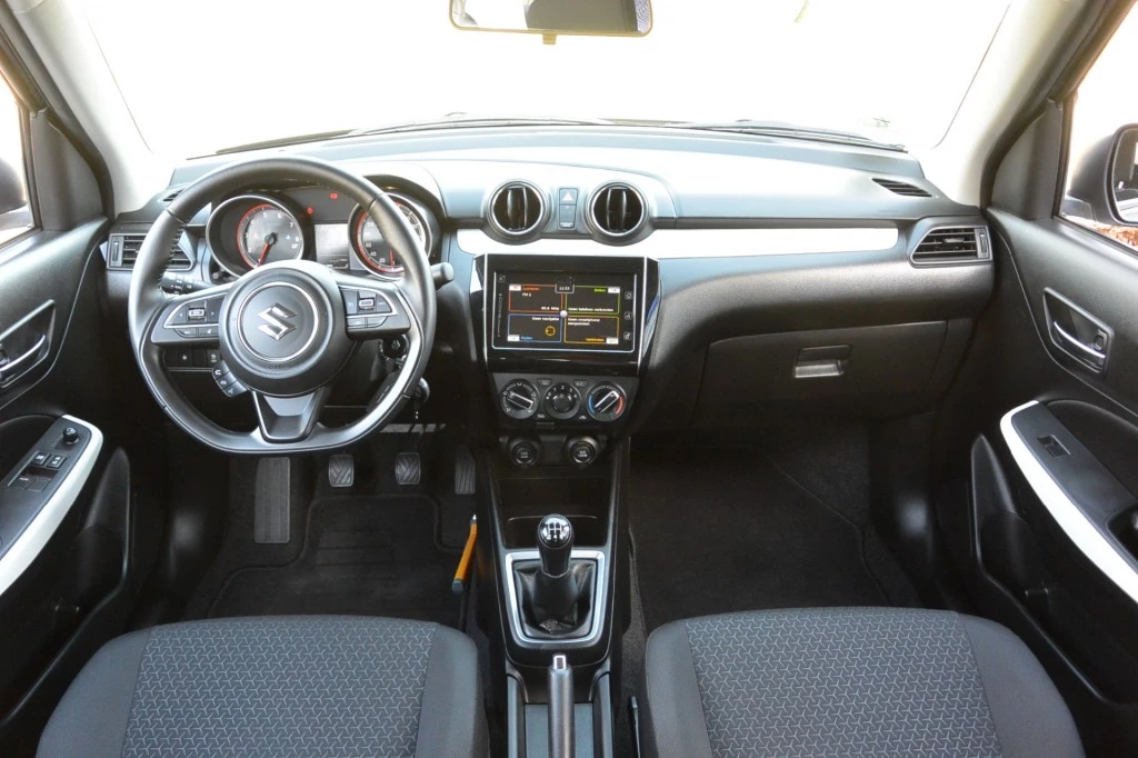 Suzuki Swift – foto 19