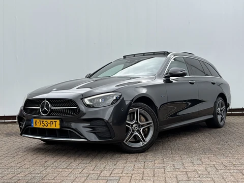 Mercedes-Benz E-Klasse Estate 300 de 4MATIC AMG Burmester Pano Elek.Trekhaak Memory VOL!