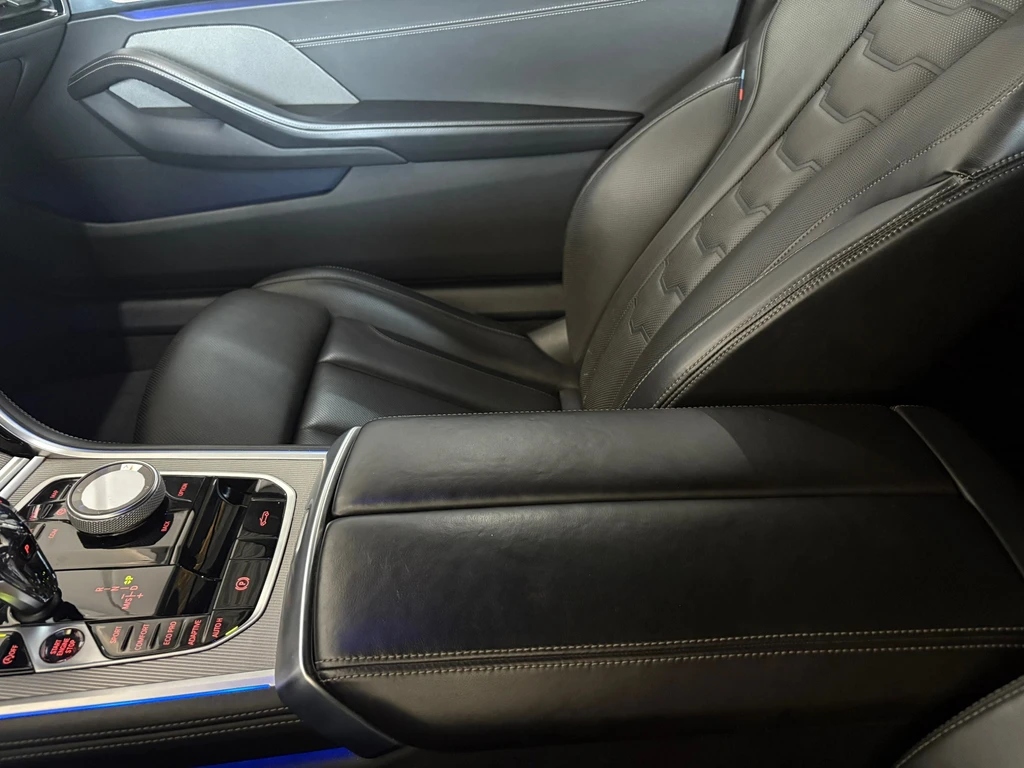 BMW 8 Serie – foto 30