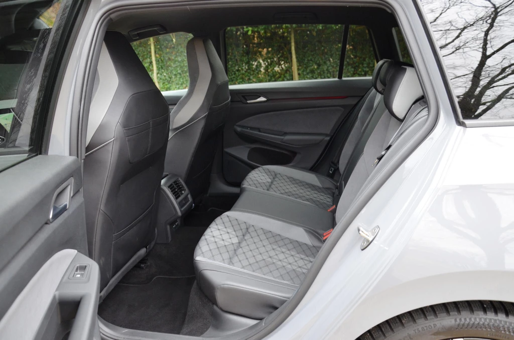 Volkswagen Golf – foto 49