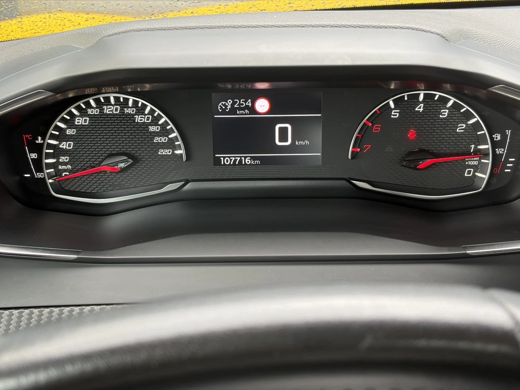 Peugeot 208 – foto 26