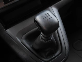 Opel Vivaro – thumbnail 33