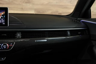 Audi RS4 – thumbnail 27