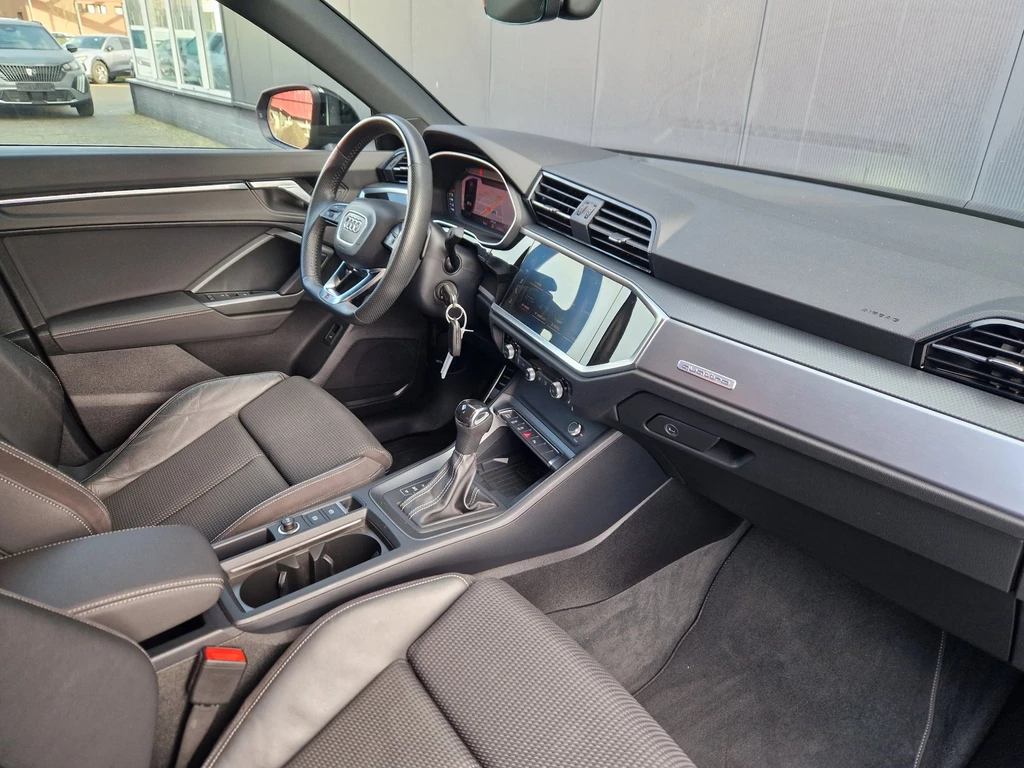 Audi Q3 – foto 19