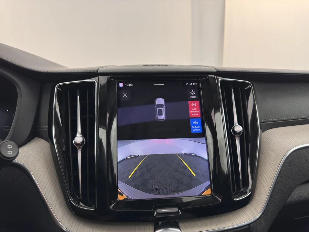 Volvo XC60 – foto 16