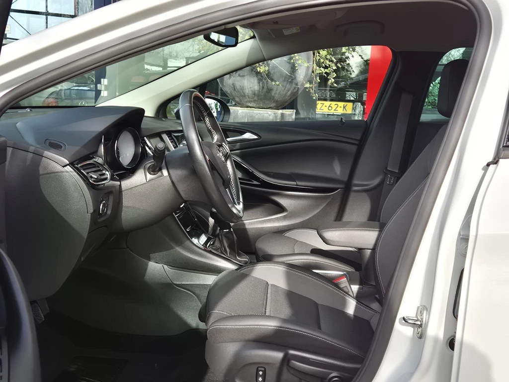 Opel Astra – foto 14