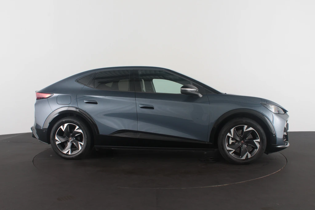 CUPRA Tavascan – foto 8
