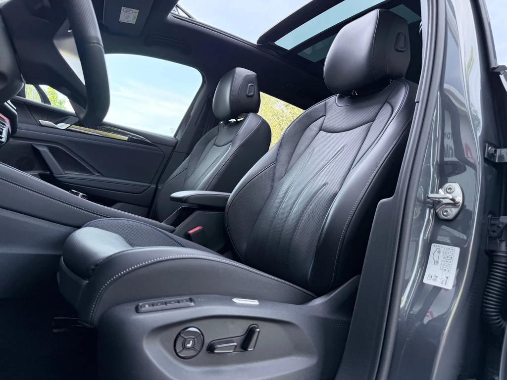 Volkswagen Tiguan – foto 11