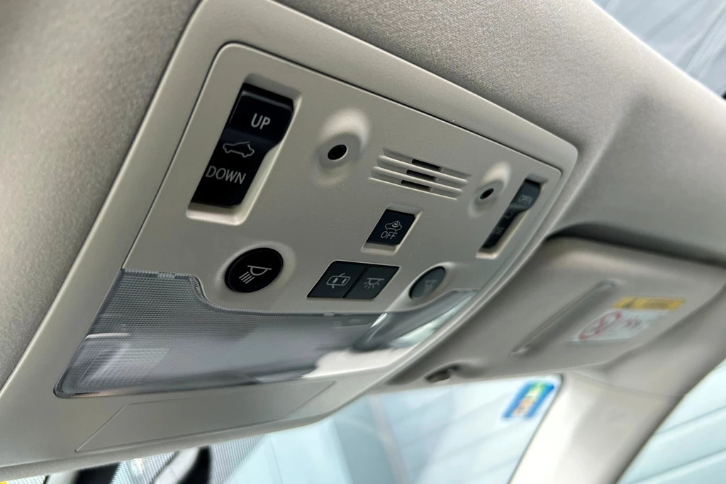 Lexus IS – foto 33