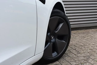 Tesla Model 3 – thumbnail 9