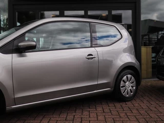 Volkswagen up! – thumbnail 8