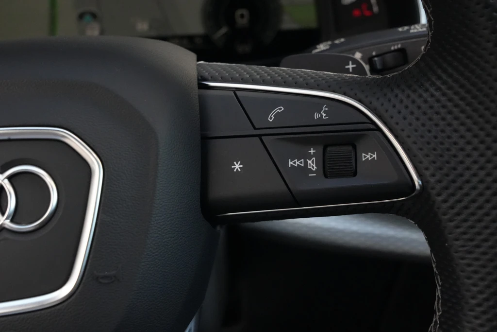 Audi Q7 – foto 22