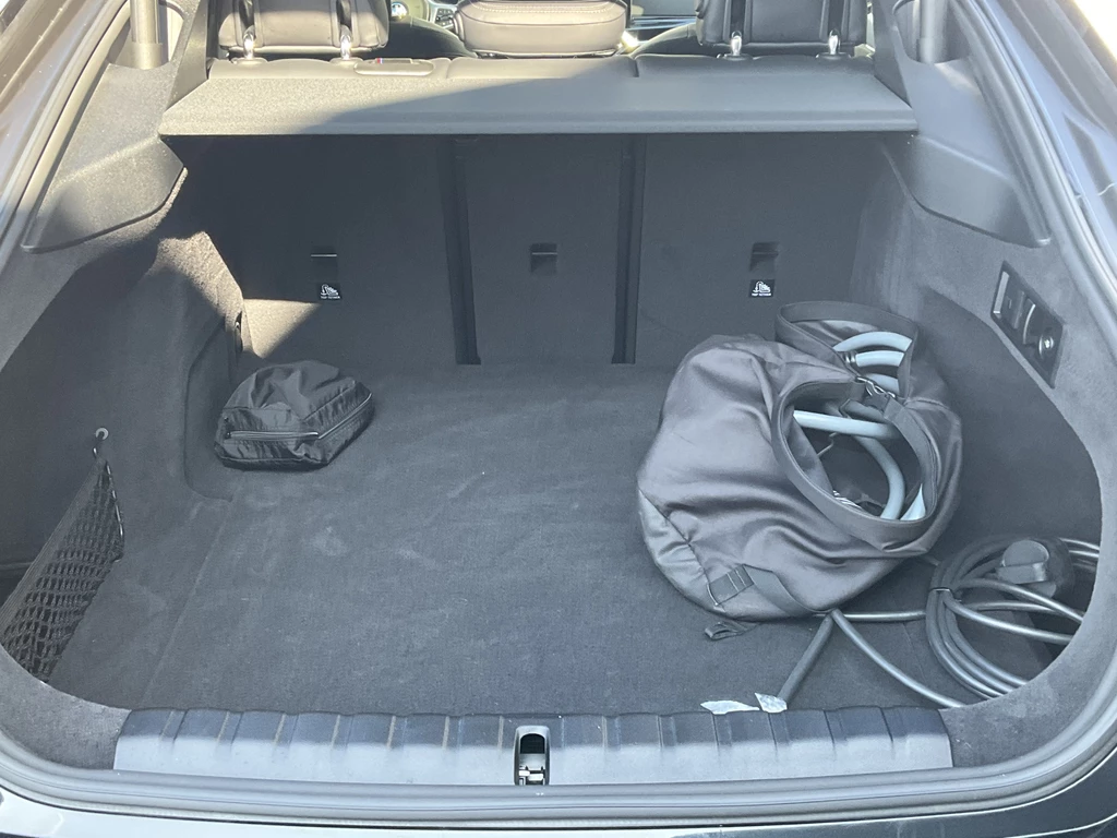 BMW i4 – foto 18