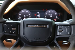 Land Rover Defender – thumbnail 24