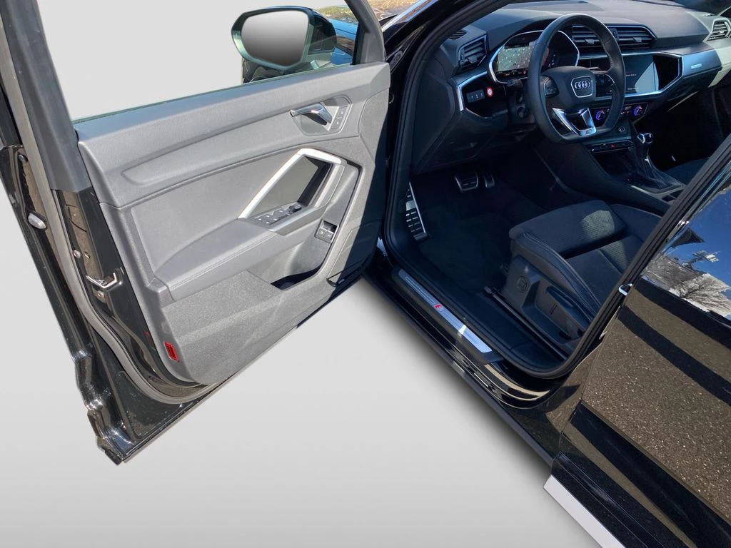 Audi Q3 – foto 11