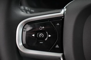 Volvo XC90 – thumbnail 23