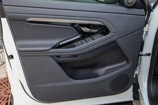 Land Rover Range Rover Evoque – thumbnail 27