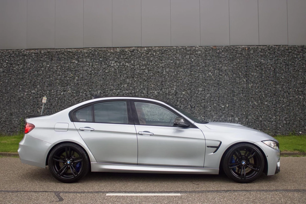 BMW M3 – foto 7