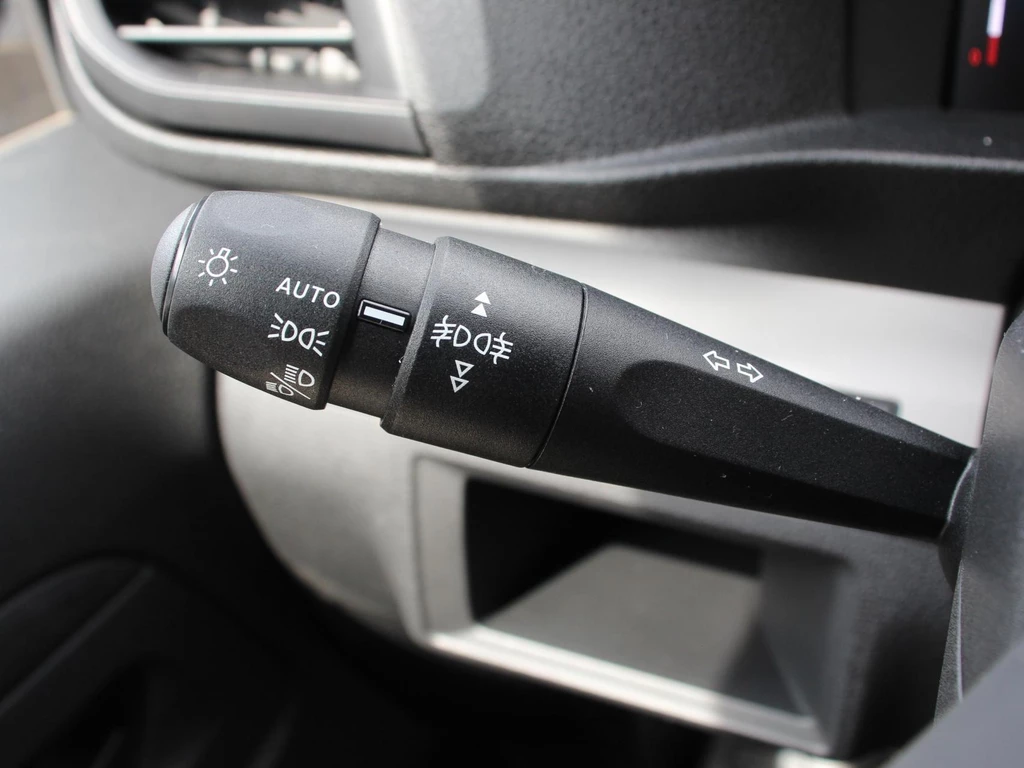 Opel Vivaro – foto 22