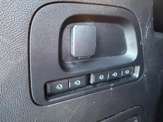 Ford S-Max – thumbnail 25