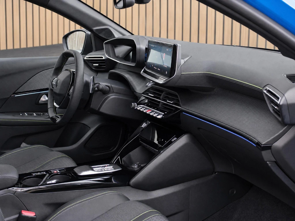 Peugeot 208 – foto 17