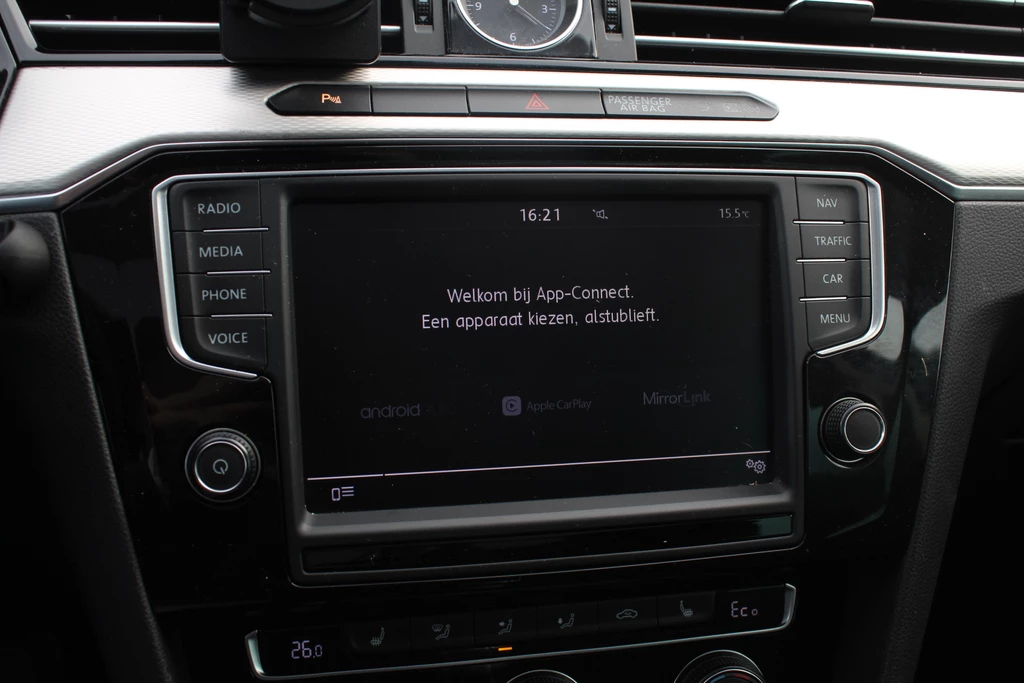 Volkswagen Passat – foto 23
