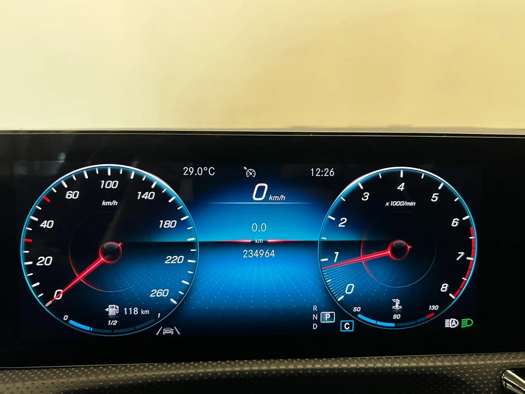 Mercedes-Benz CLA – foto 12