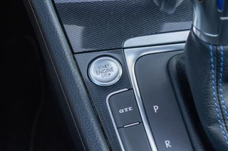Volkswagen Golf – thumbnail 32