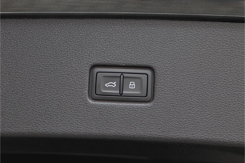 Audi Q8 – foto 30