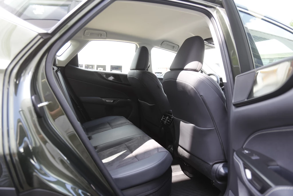 Lexus NX – foto 37