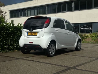 Peugeot iOn – thumbnail 5